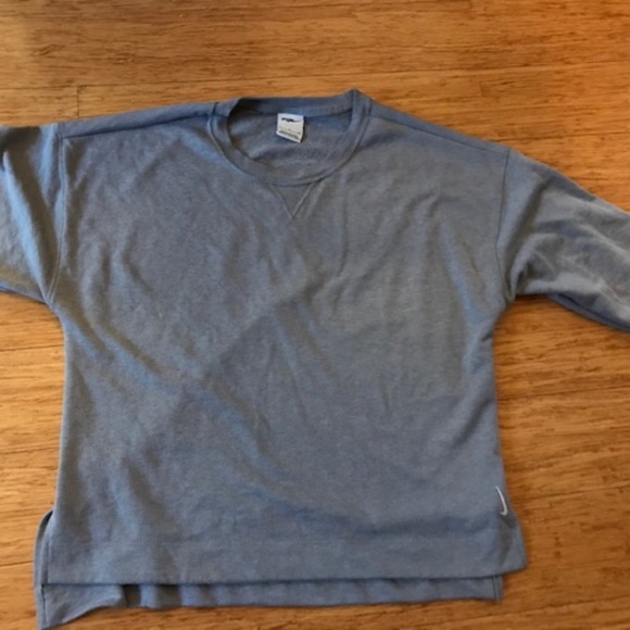 NIKE WOMEN YOGA TOP - Picture 1 of 6